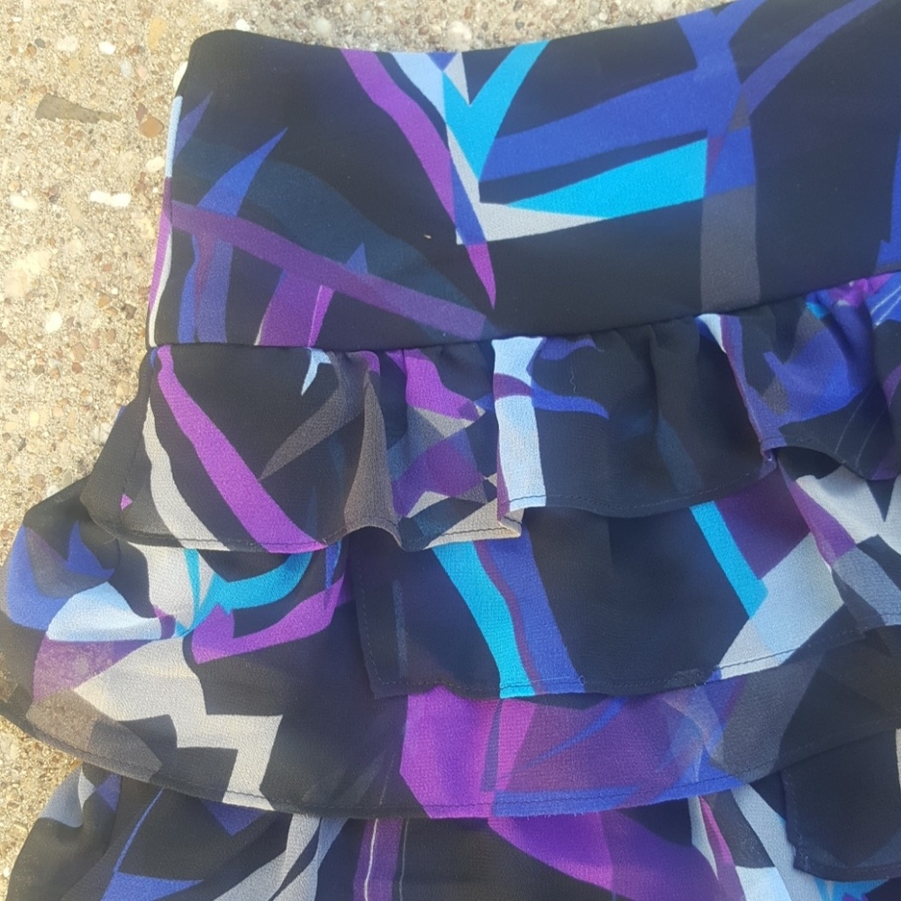 Express Design Studio Black Ruffle Layer Skirt 00 - image 3